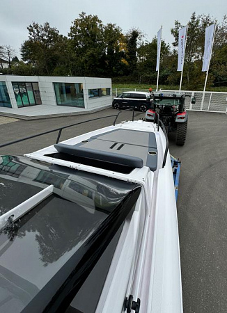 Катер Axopar 25 Cross-Top